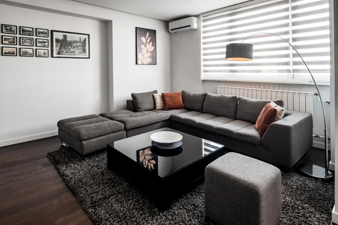 2 Bedroom Penthouse In City Center, Free Parking SJJ Exterior photo
